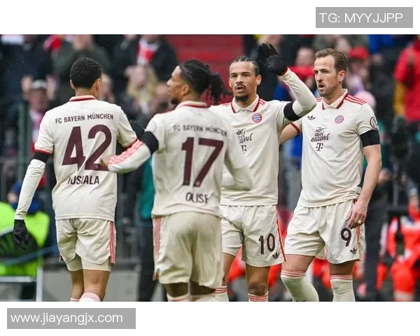 德甲精彩对决拜仁轻取里昂争议判罚引发全场热议