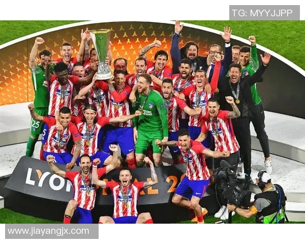 欧联杯精彩对决里昂与马竞激战成平局逆转瞬间引发全场热烈反响