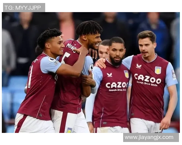 足总杯精彩对决多特蒙德大胜那不勒斯神奇扑救点燃全场激情